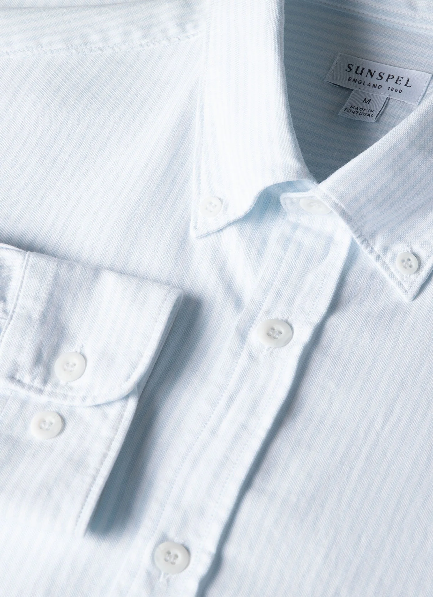 Men's Button Down Oxford Shirt in Light Blue/White - Image 4