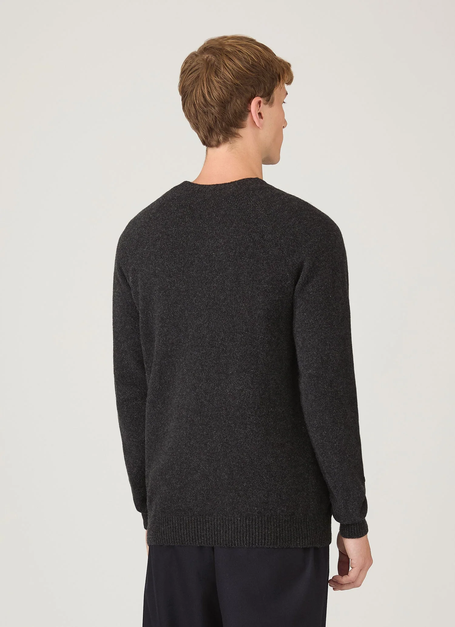 Men's Lambswool Crew Neck Jumper in Charcoal Melange - Image 5