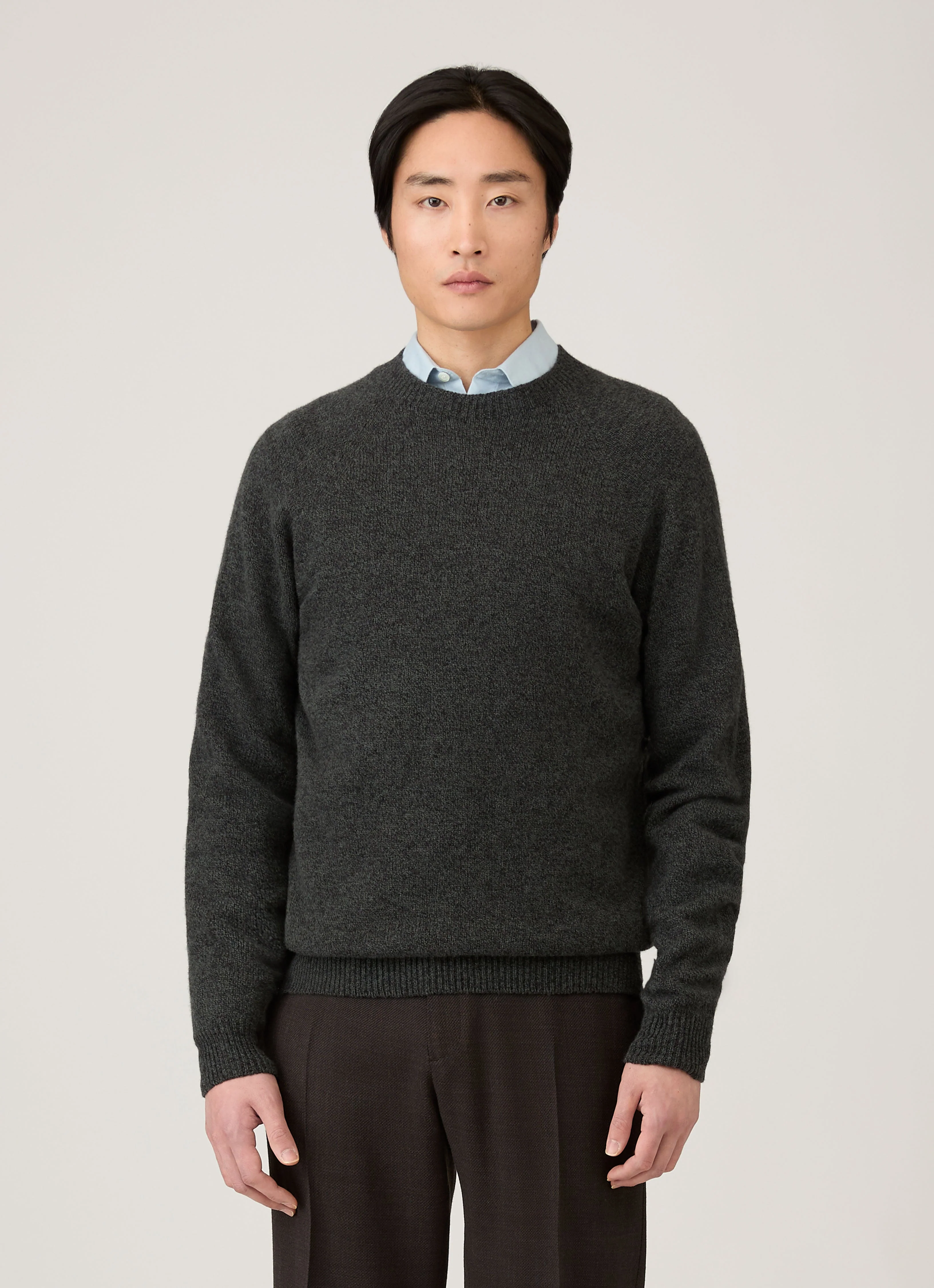 Men's Lambswool Crew Neck Jumper in Dark Green Twist - Image 2