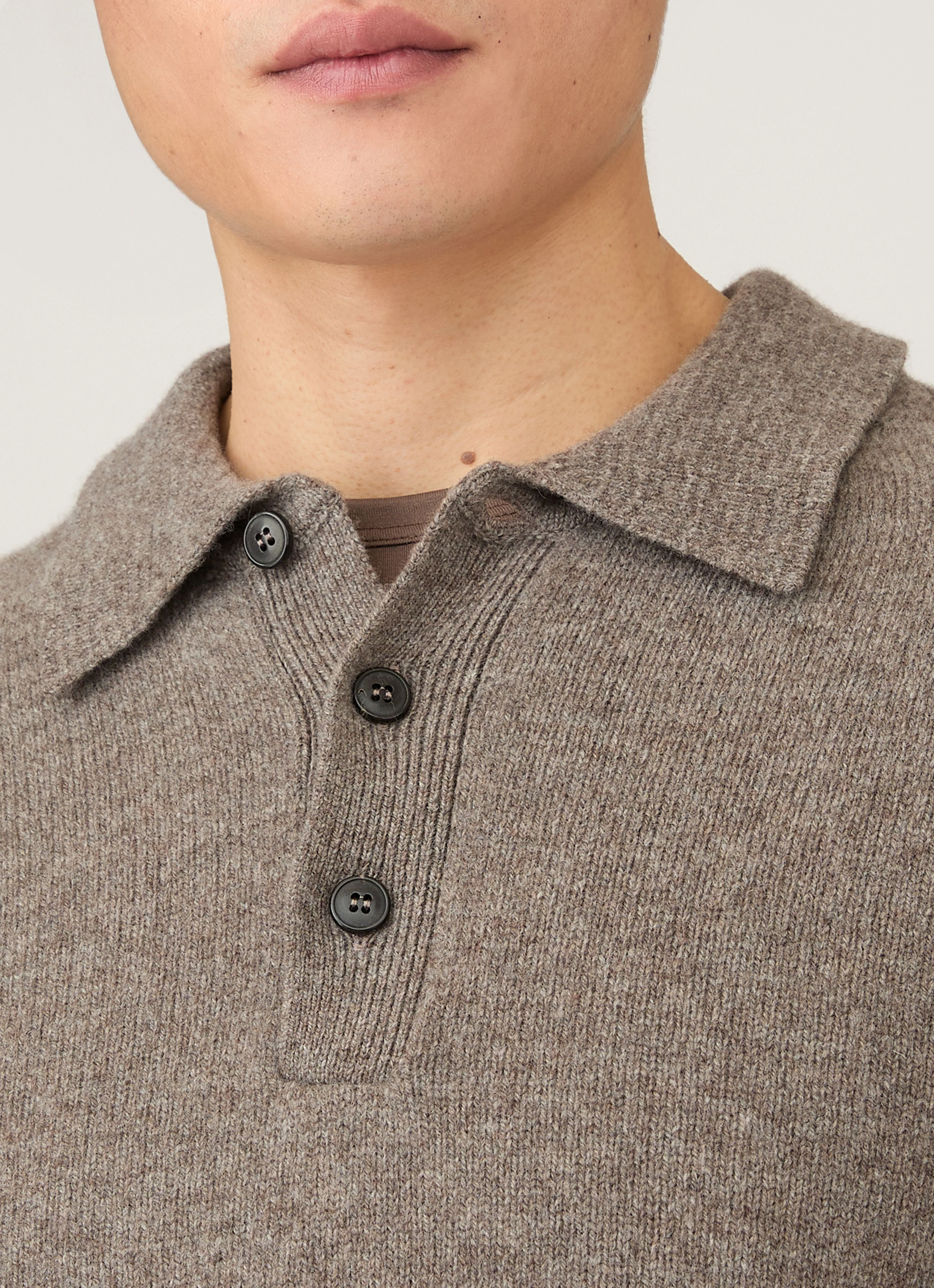 Men's Lambswool Knitted Polo Shirt in Bark - Image 6