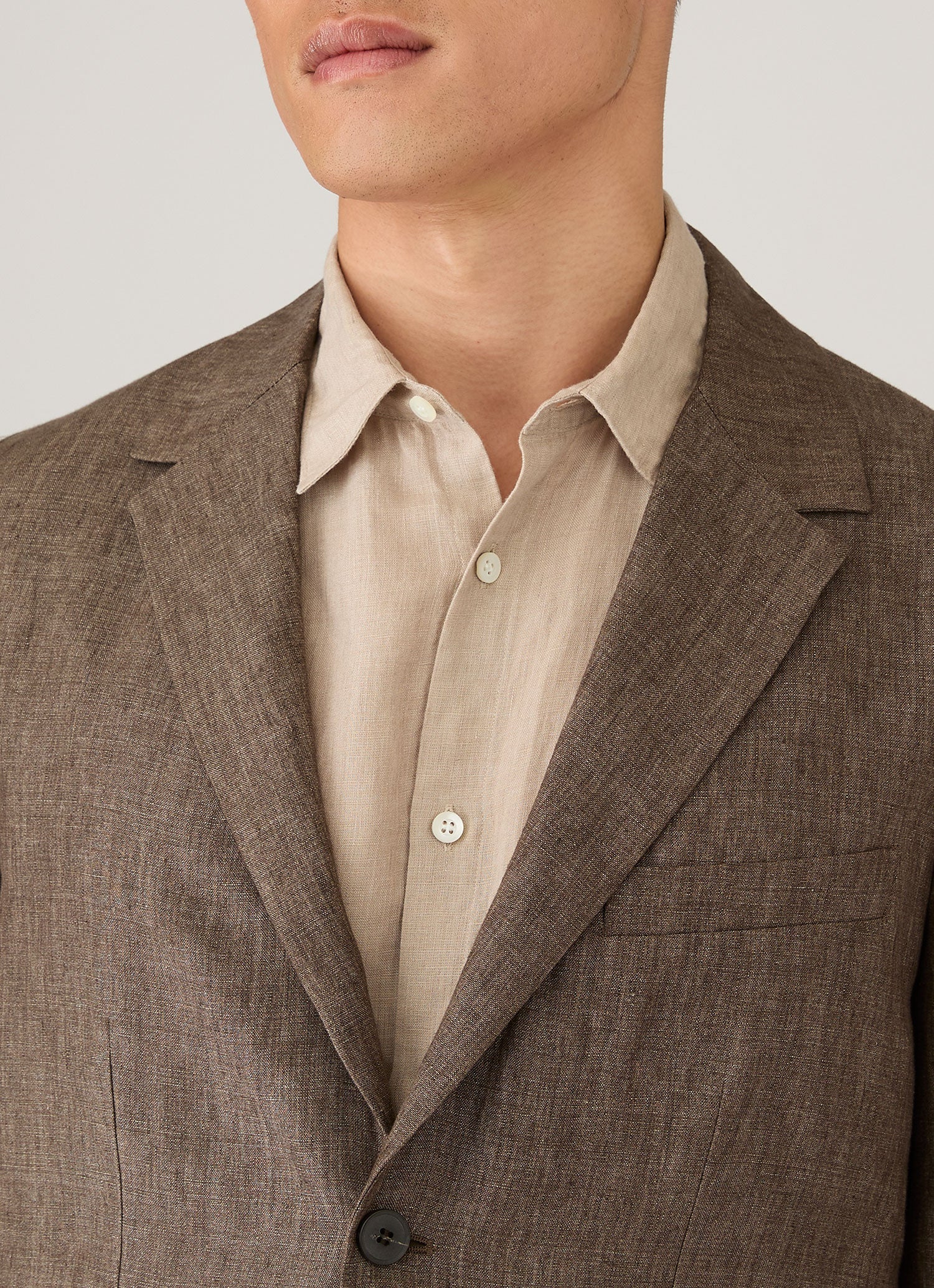 Men's Linen Blazer in Dark Walnut - Image 6