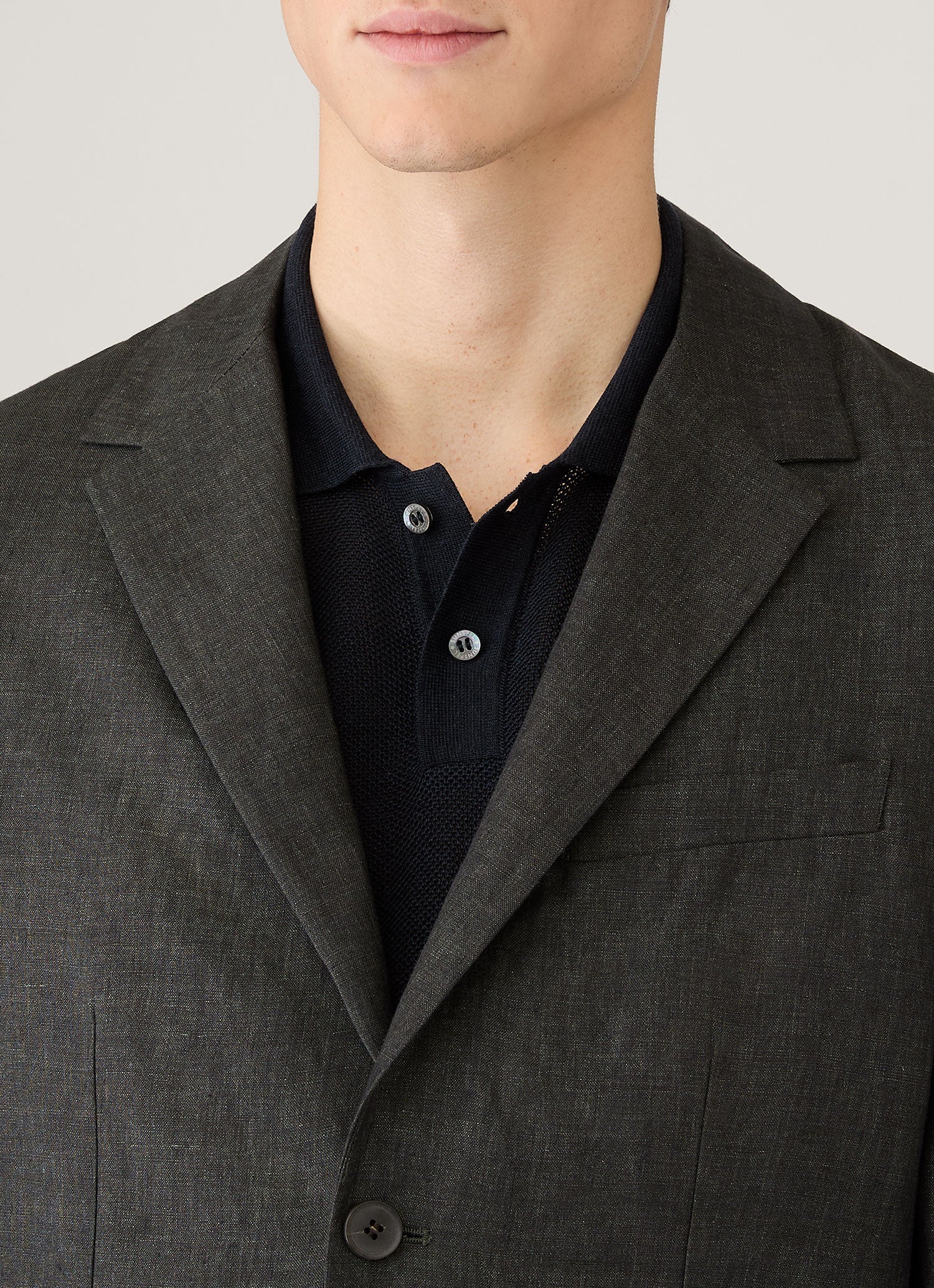 Men's Linen Blazer in Forest - Image 6