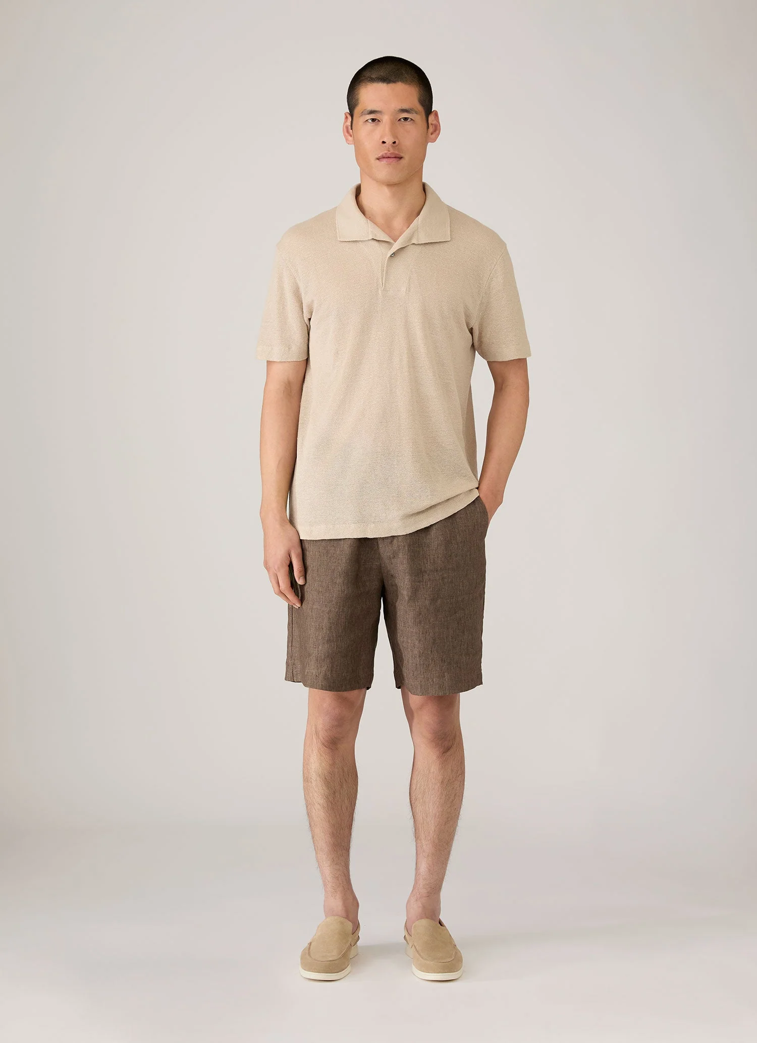 Men's Linen Drawstring Short in Dark Walnut - Image 3