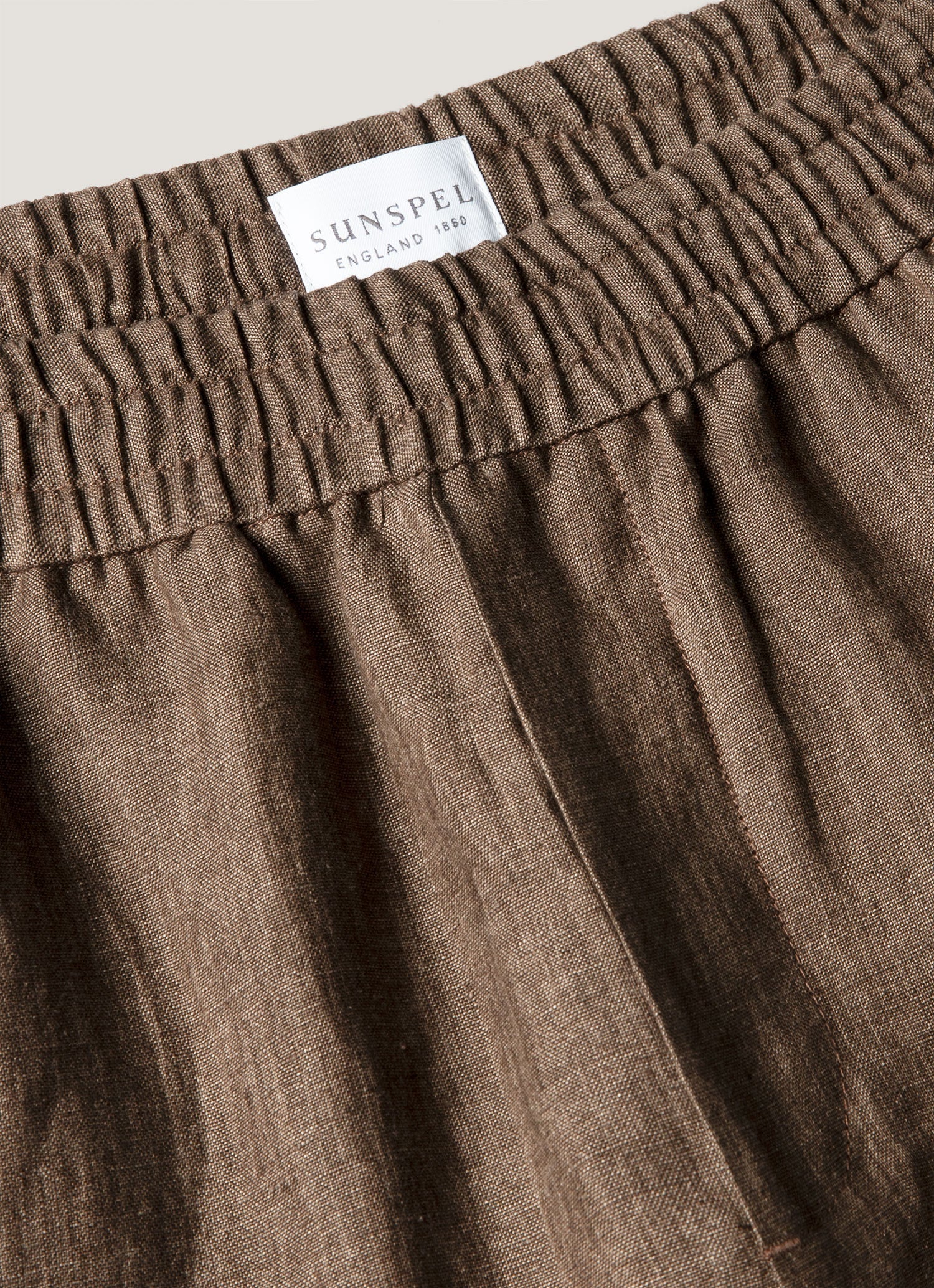 Men's Linen Drawstring Short in Dark Walnut - Image 4