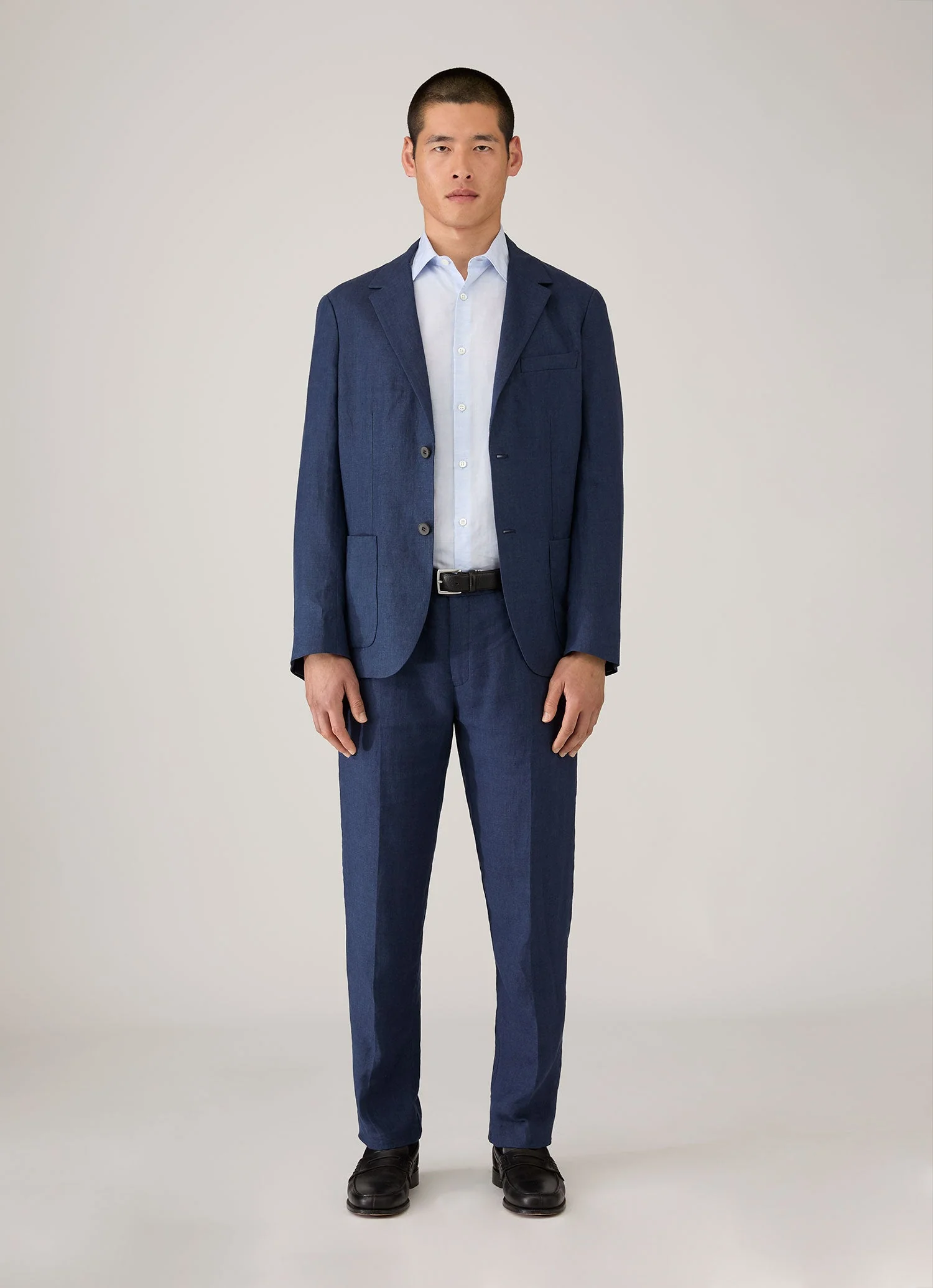 Men's Linen Trouser in Light Navy - Image 3