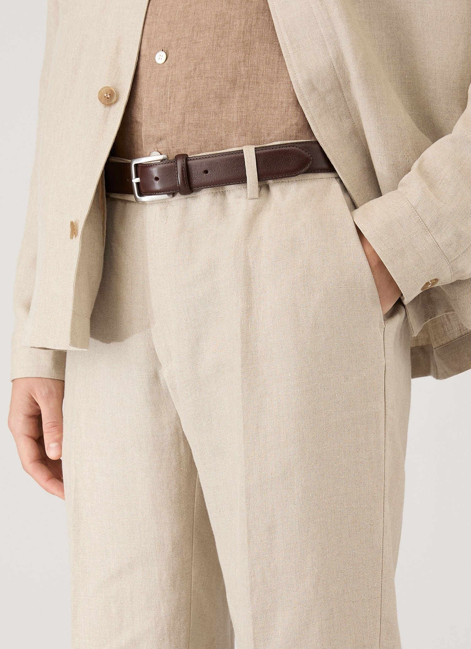 Men's Linen Trouser in Sand - Image 6
