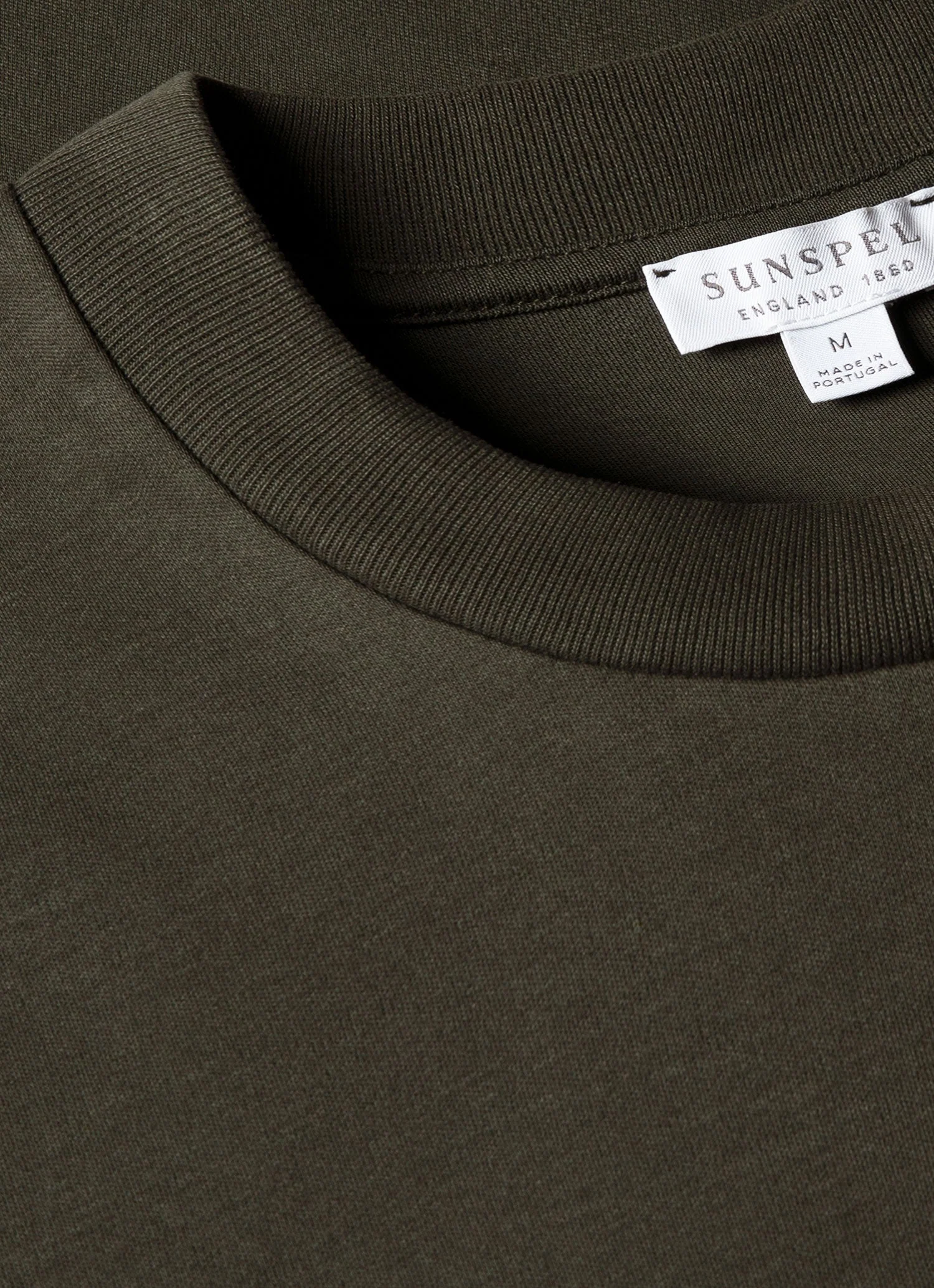 Men's Relaxed Fit Heavyweight T-shirt in Dark Green - Image 4