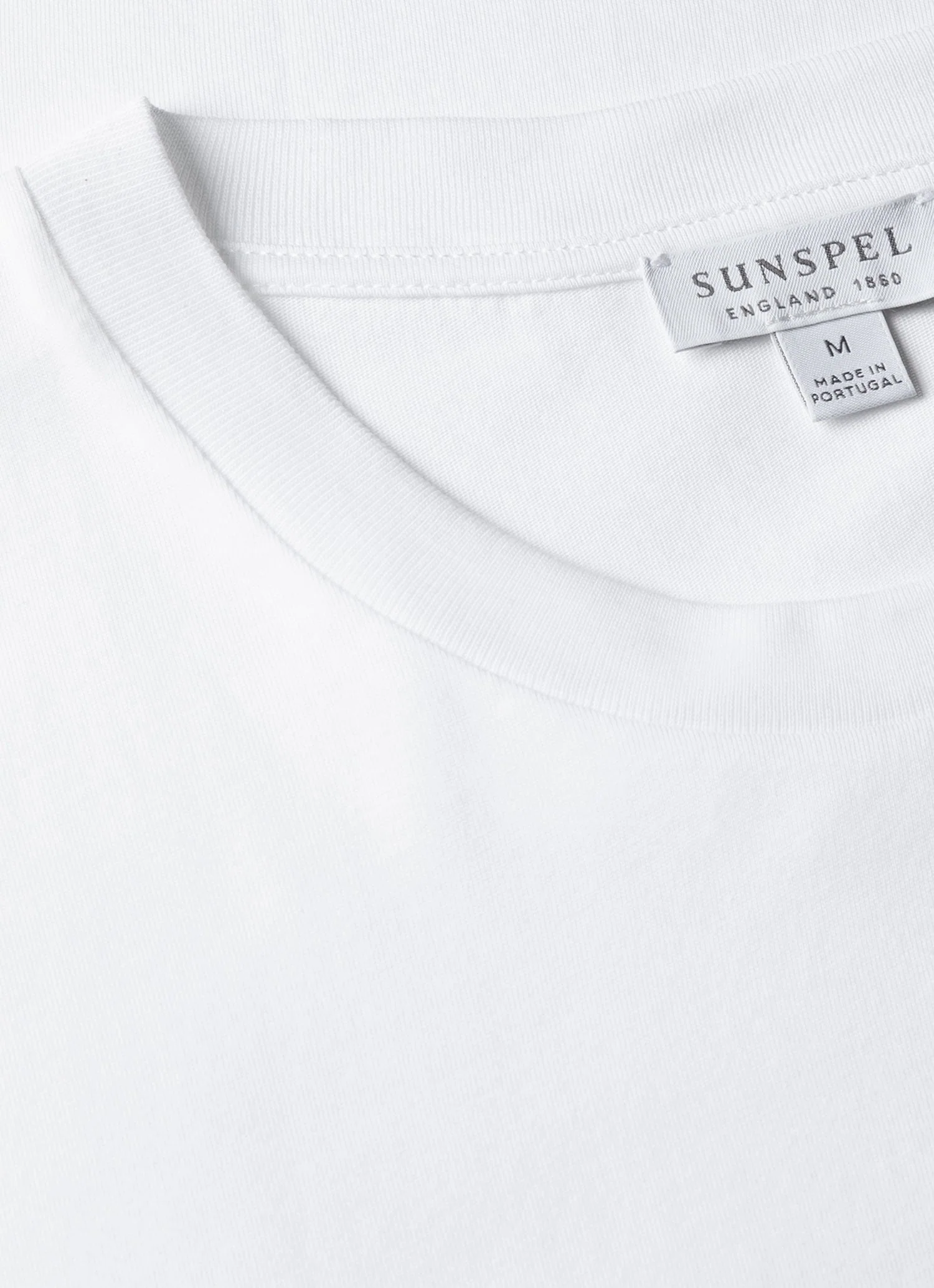 Men's Riviera Midweight T-shirt in White - Image 4
