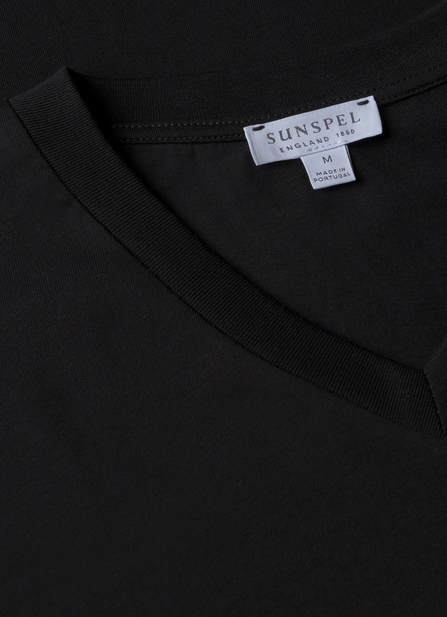 Men's Riviera Midweight V‑neck T‑shirt in Black - Image 4