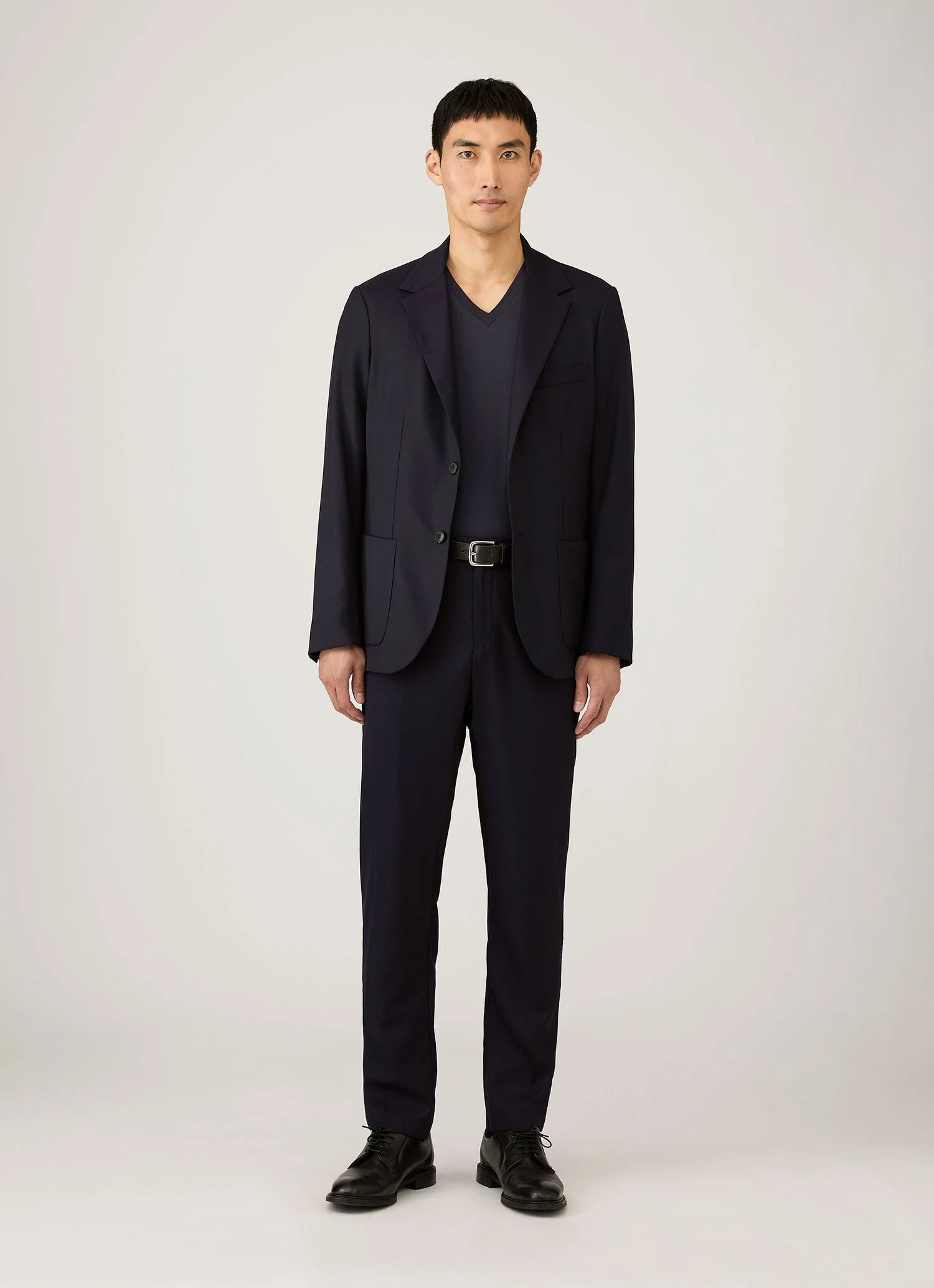 Men's Riviera Midweight V‑neck T‑shirt in Navy - Image 3