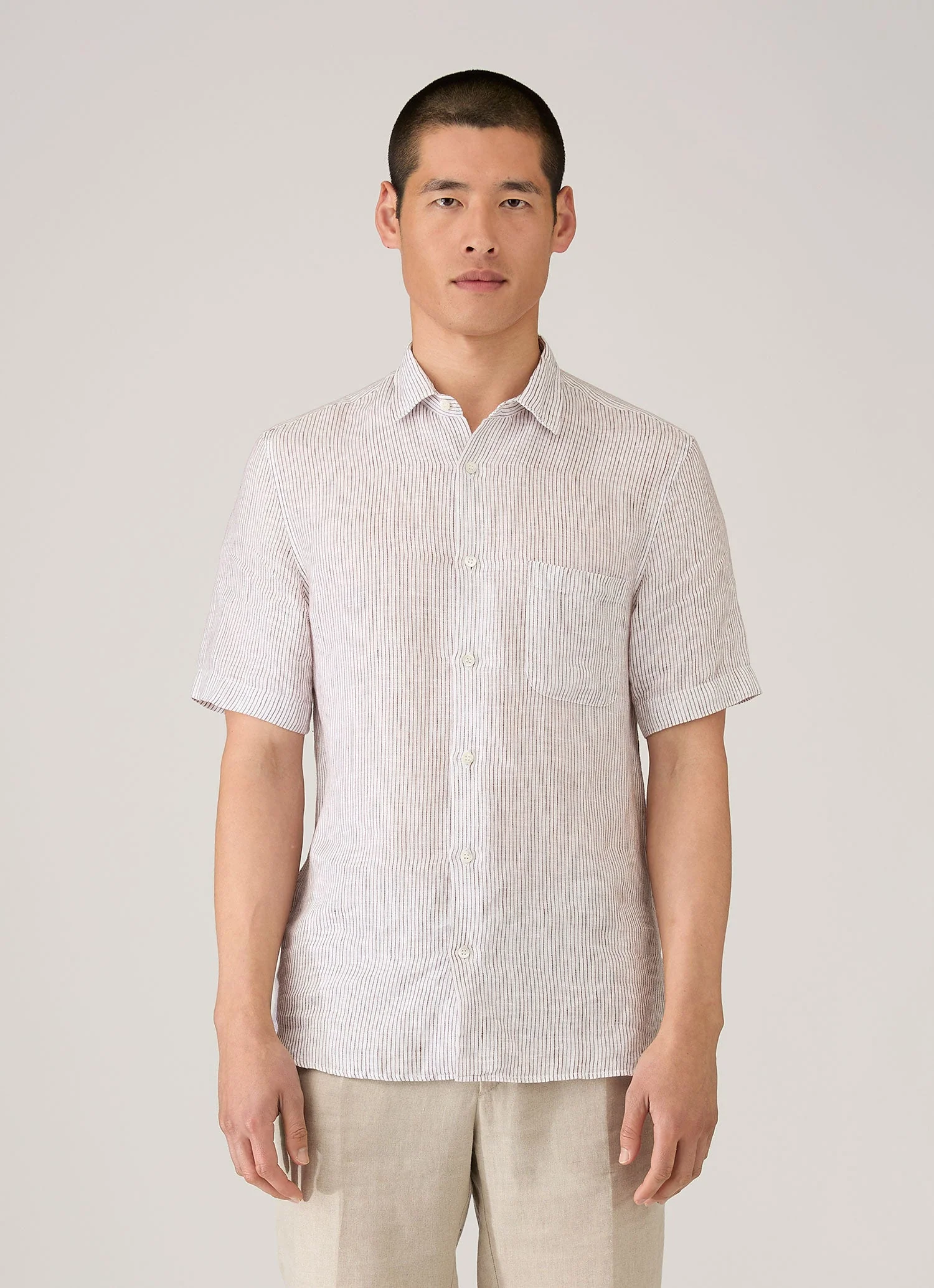 Men's Short Sleeve Linen Shirt in White/Dark Chocolate - Image 2