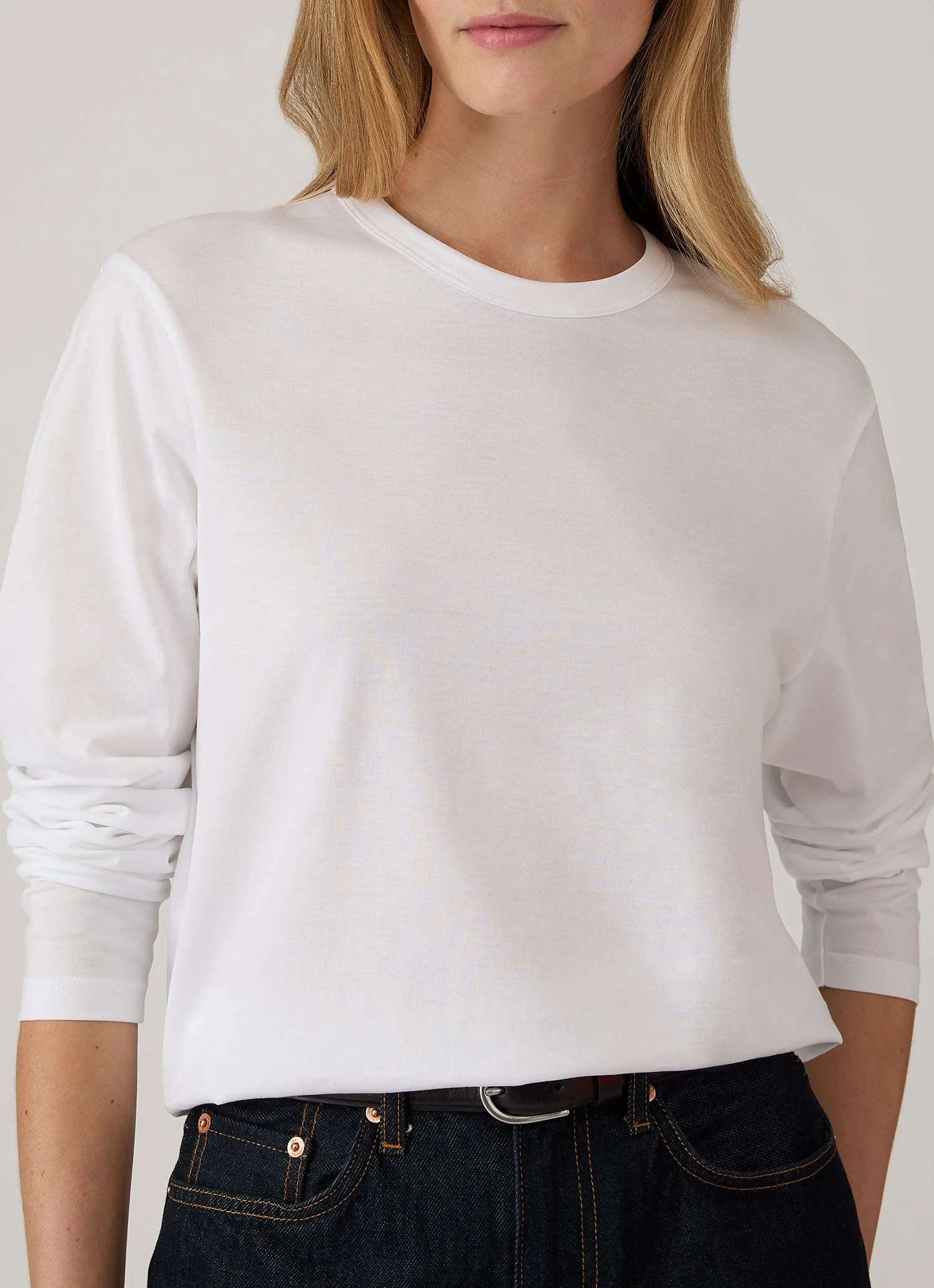 Women's Long Sleeve Everyday T-shirt in White - Image 4