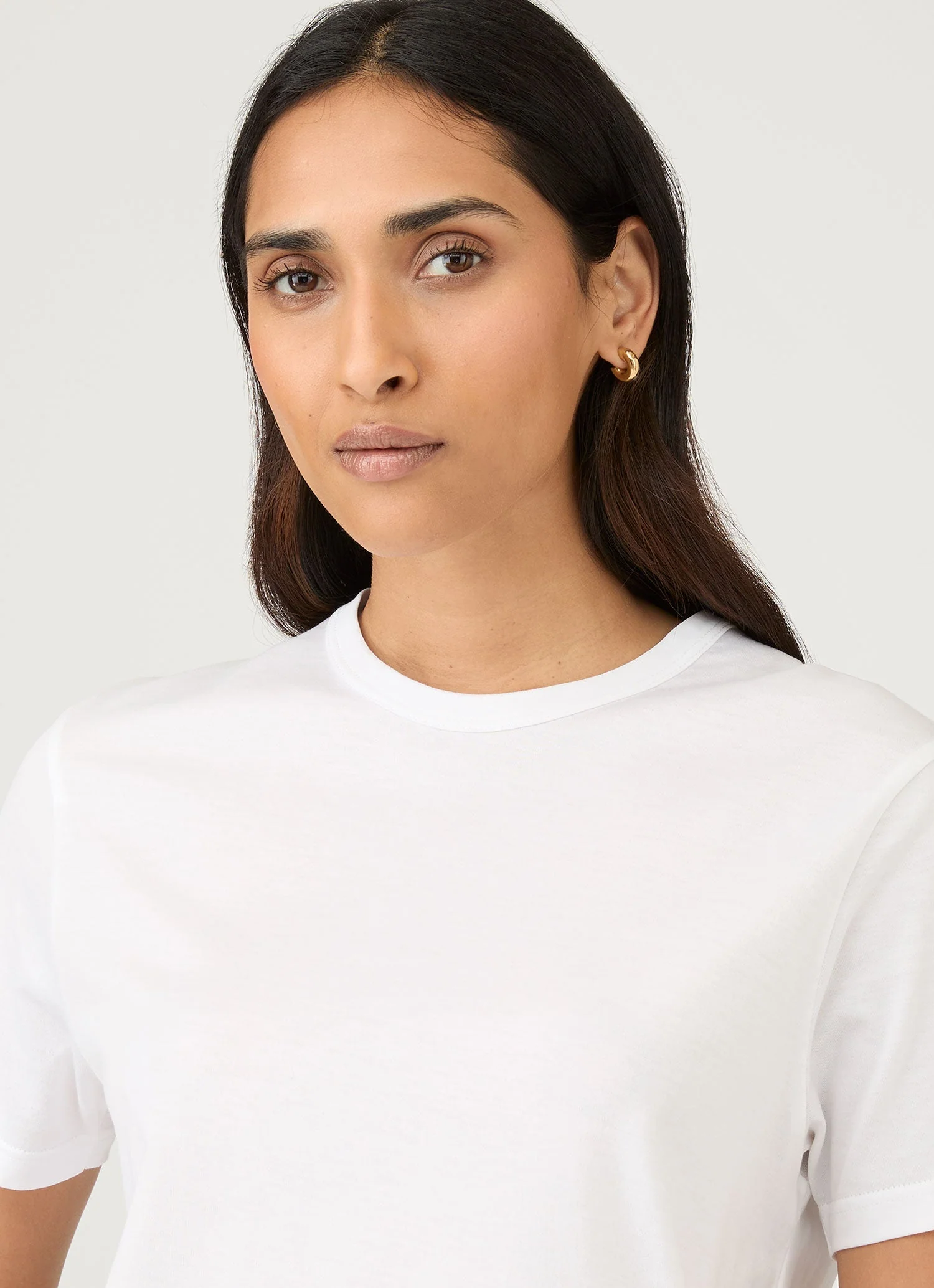 Women's Everyday T-shirt in White - Image 4